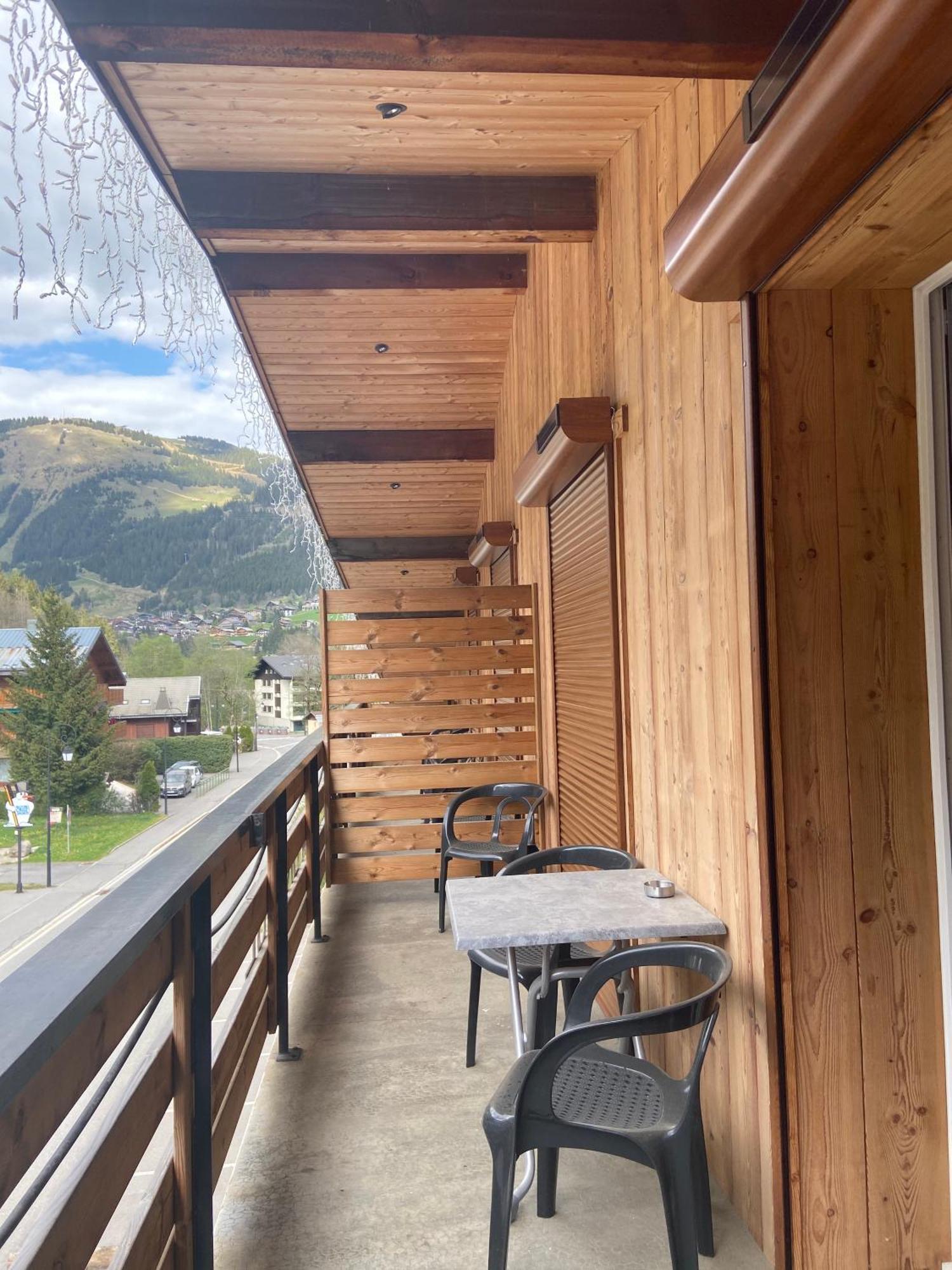Auberge De La Dranse Chatel Exterior photo
