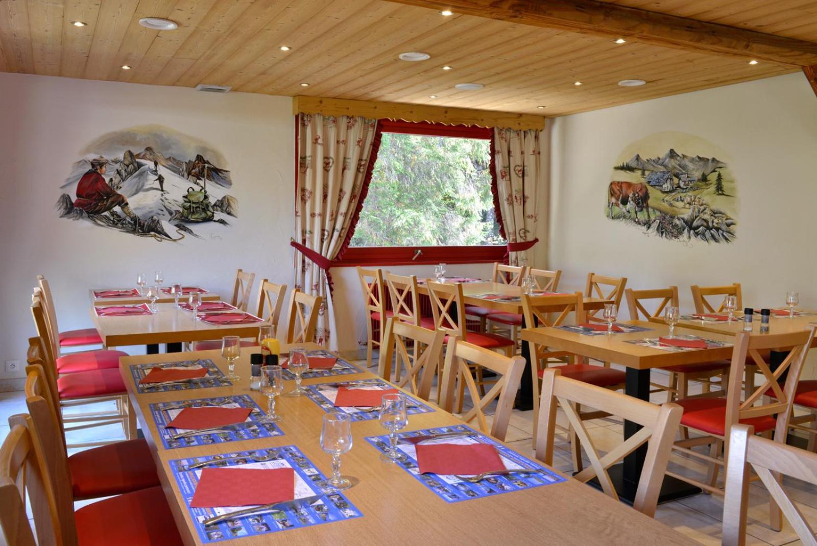 Auberge De La Dranse Chatel Exterior photo